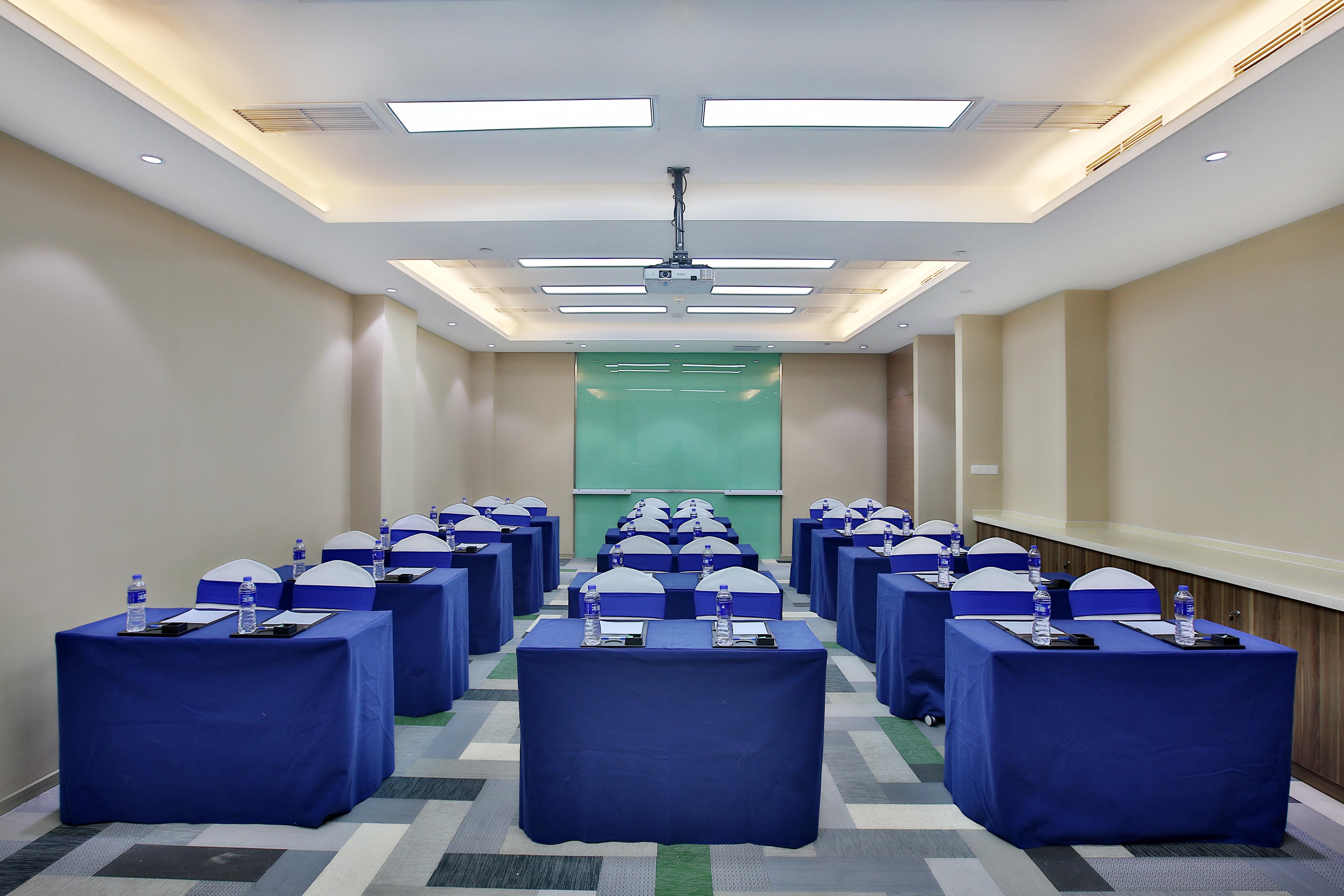 Holiday Inn Express Langfang Park View By Ihg Ngoại thất bức ảnh